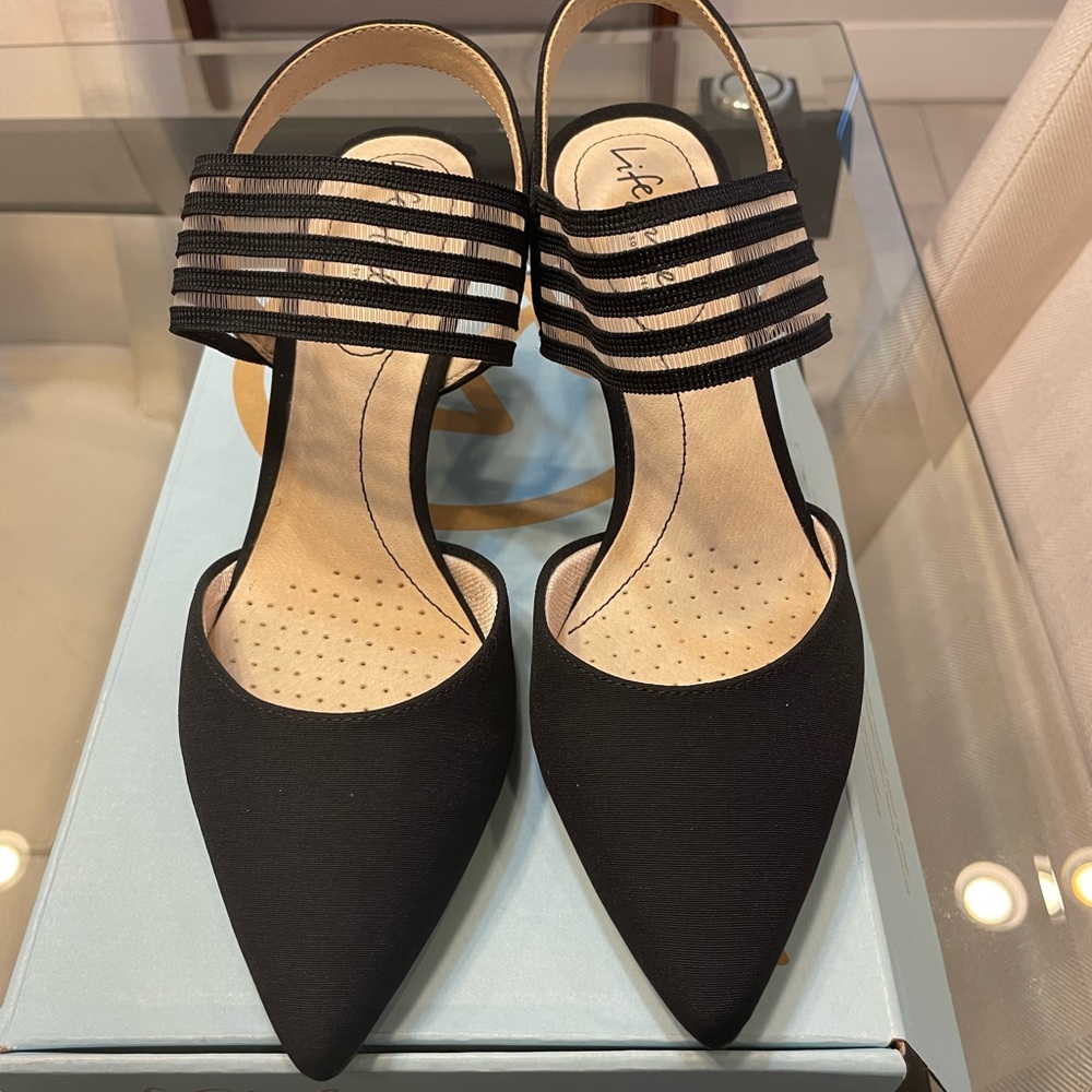 Life Stride Black Strappy Slingback Heels